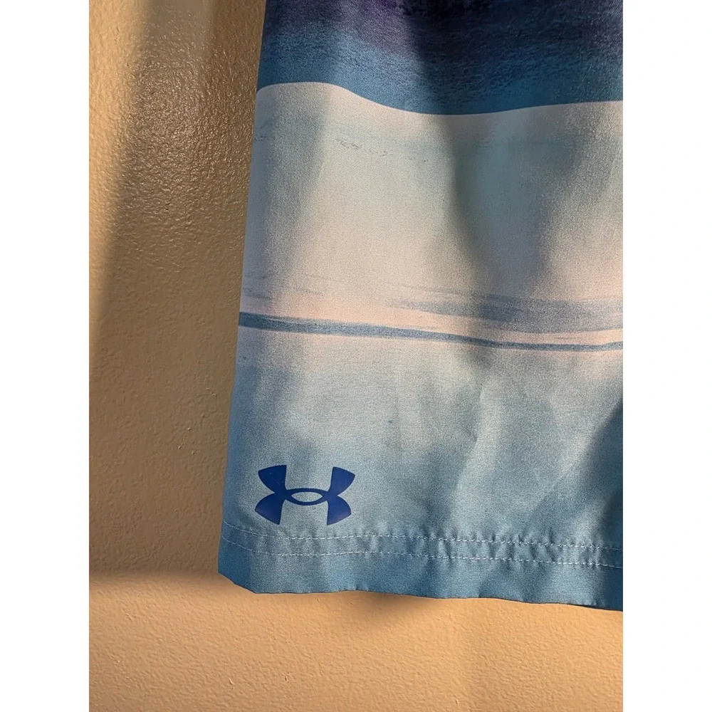 Under Armour Boys Blue Ombre Stripe Swim Trunks Board Shorts Size 6 UASGK03E-430